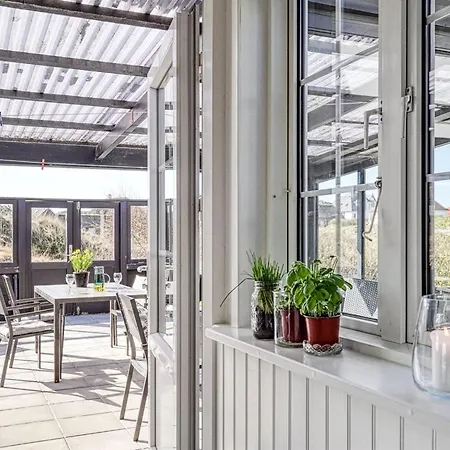 Holiday home Sten - 100m From The Sea By Interhome